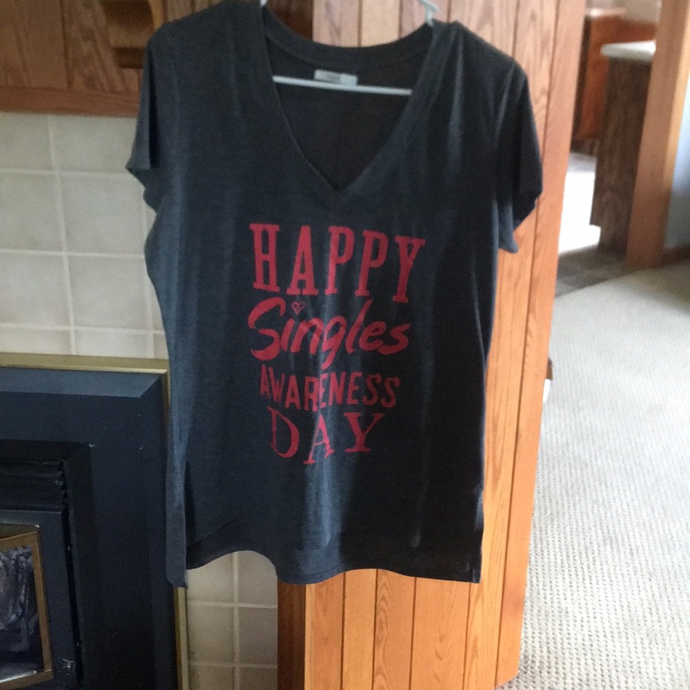 Maurice’s single awareness day tee!